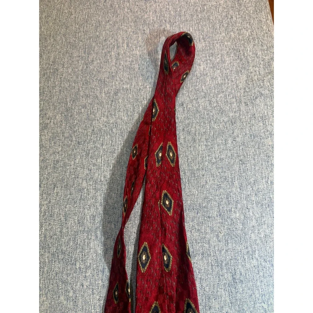 J.Z. Richards Red with Gold Geometric Pattern 100% Silk Tie